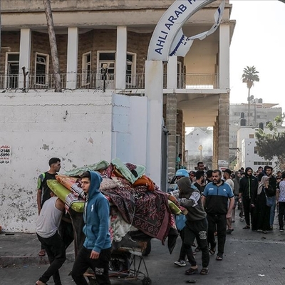 İsrail bir hastaneyi daha kuşattı!