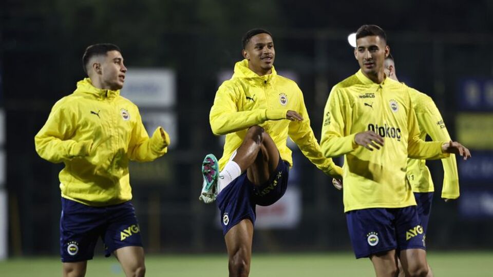 Fenerbahçe, Karagümrük'e bileniyor