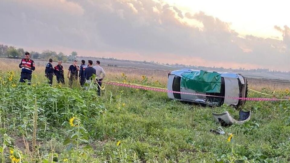 Direksiyon başında kalp krizi geçirip kaza yapan sürücü öldü