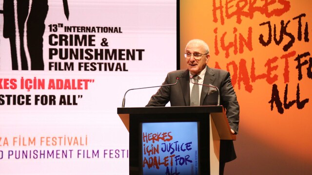 Törenle başladı
