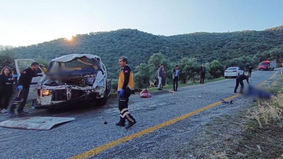 Uçuruma devrildi: 2 ölü