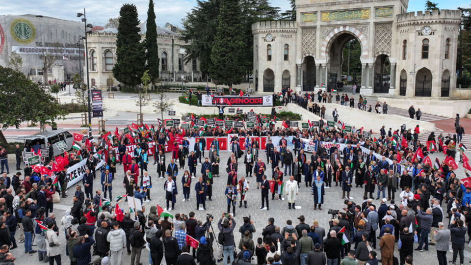 Akademisyenlerden İsrail protestosu