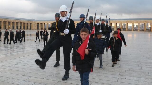 O çocuklar Anıtkabir'e çağırıldı!
