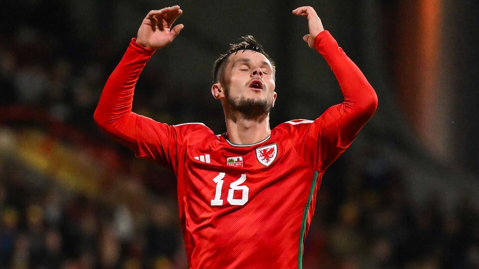 Galler'in liderlik şansı kalmadı!