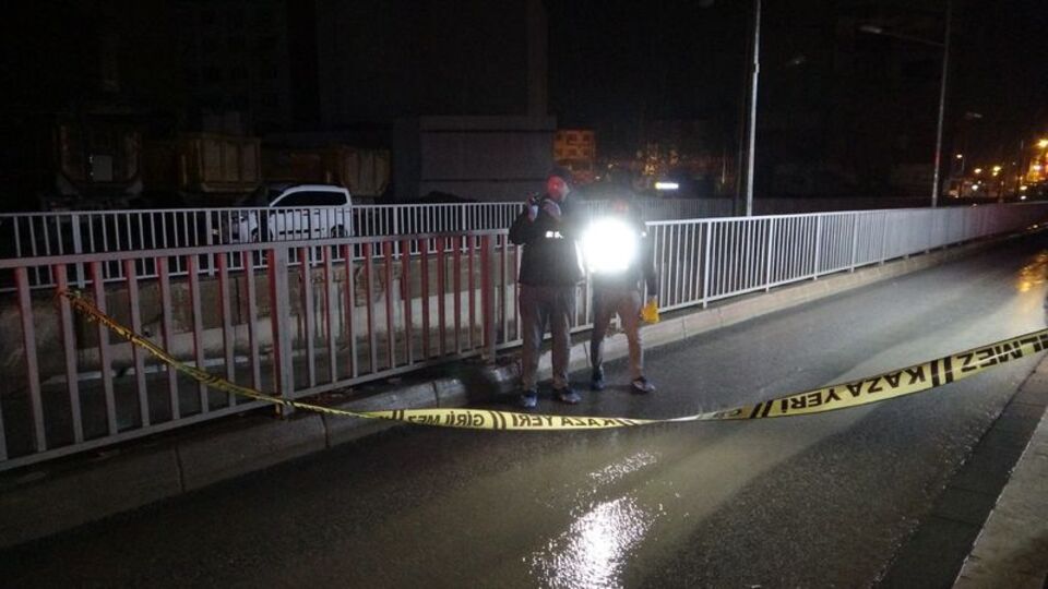 Arkadaşı silahla öldürdü