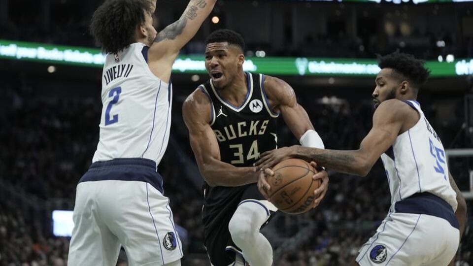 Milwaukee, Antetokounmpo'nun 40 sayısıyla kazandı
