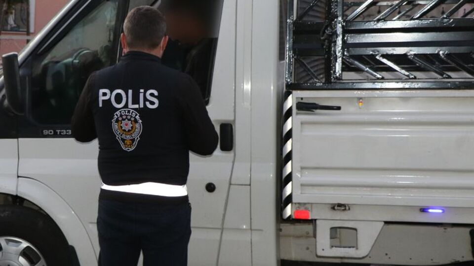 Erzincan'da 77 düzensiz göçmen yakalandı