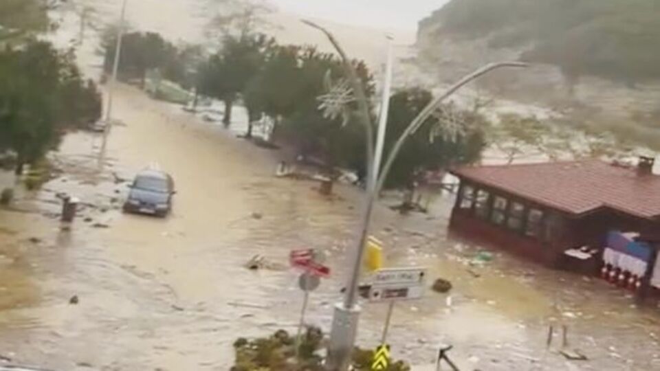 Türkiye şiddetli fırtına ve yağışın etkisi altında!