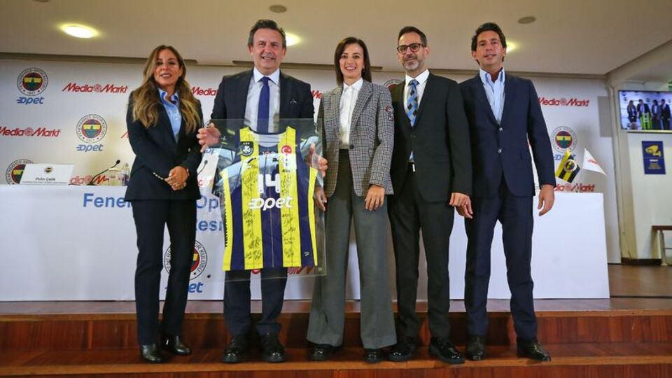 Fenerbahçe'den yeni sponsorluk!