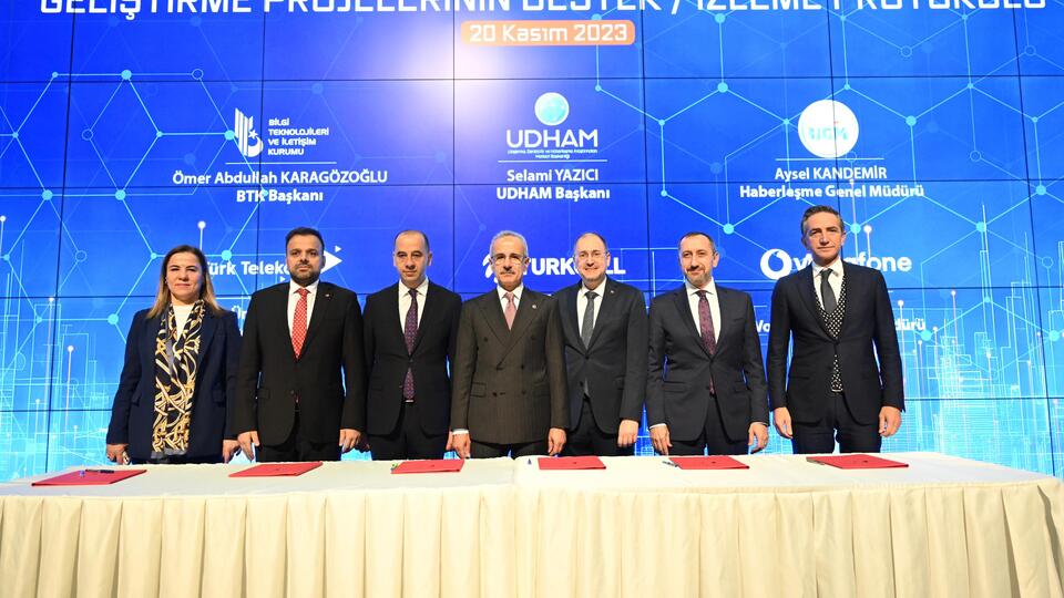 "Teknolojiyi üreten bir ülke olacağız"