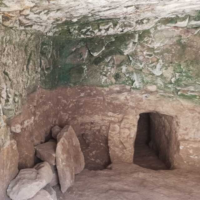 Kaçak kazılarda bulundu