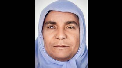 Ceviz yerken canından oldu