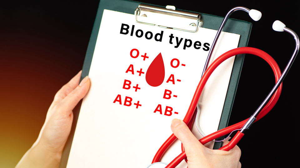 A Rh kimlere kan verebilir?