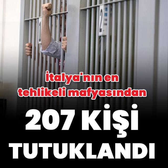 İtalya'da en büyük mafya yargılamasında 200 kişi mahkum edildi