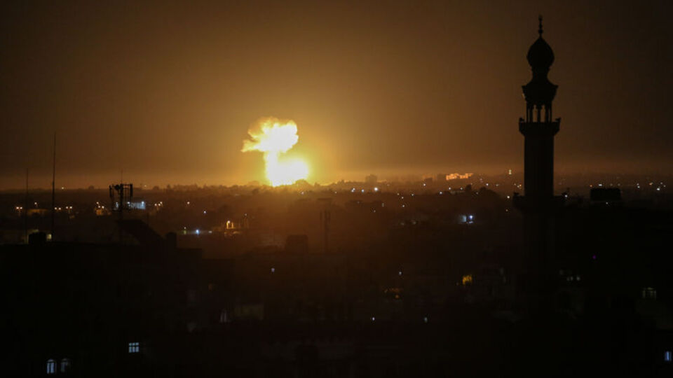 İsrail Nusayrat Mülteci Kampı'nı vurdu: 17 ölü