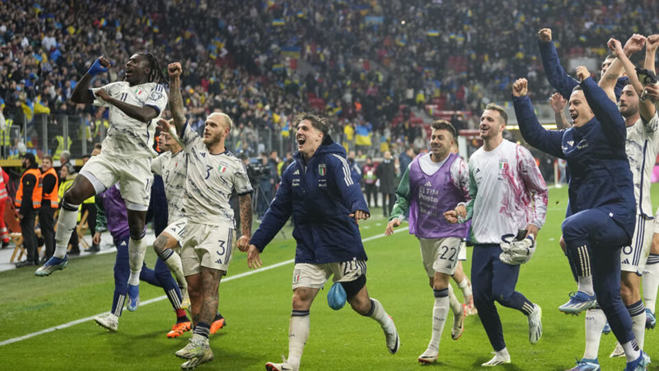 İtalya, Almanya biletini kaptı!