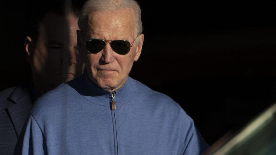 Anketler ortaya koydu! Biden'ın oyları düşüyor