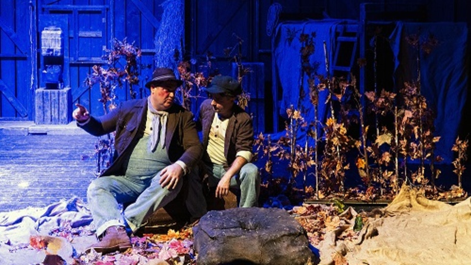 Otizmli çocuklar için sahnelendi