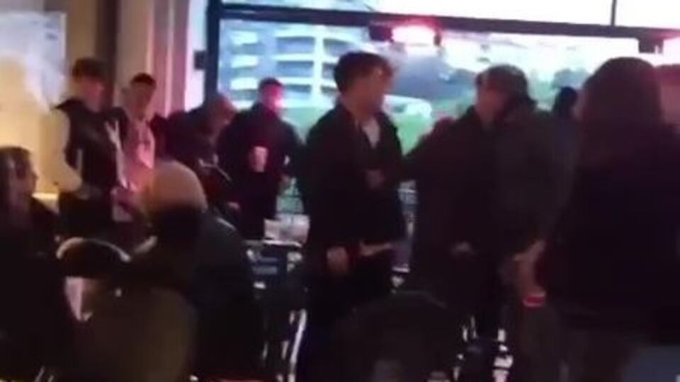 Laf atma kavgasında ortalık karıştı!