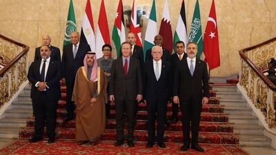 İngiltere: Gazze'ye daha fazla yakıt getirilmeli