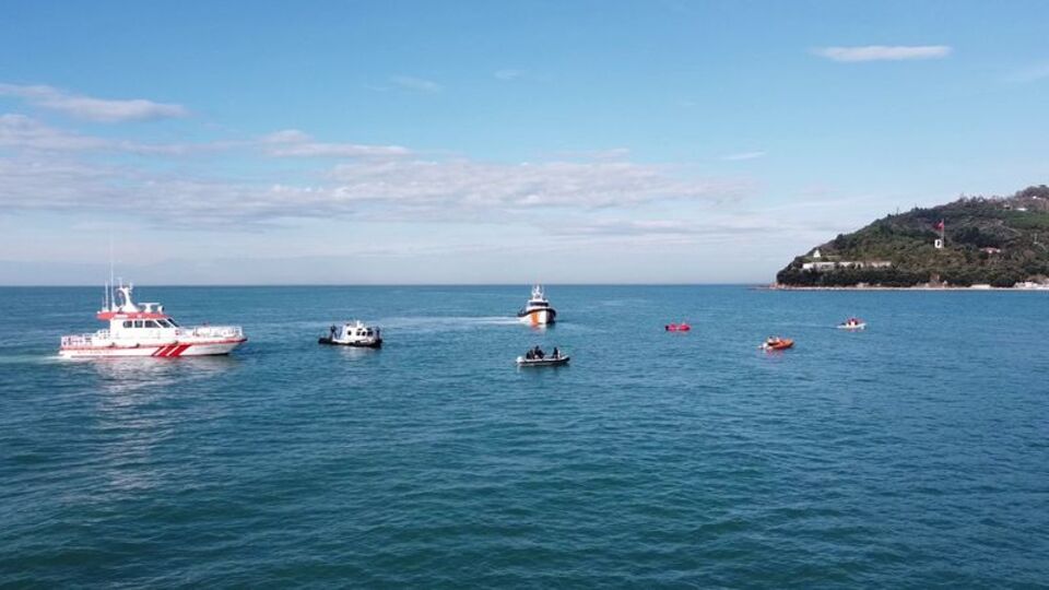 11 mürettebatı arama çalışmaları sürüyor