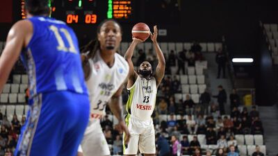 Manisa BB lider turladı