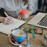 Uygar isminin anlamı nedir?