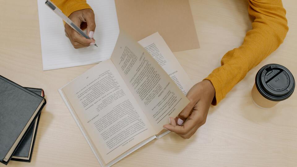 Perihan isminin anlamı nedir?