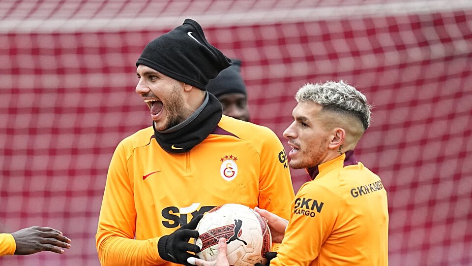 Ve Icardi sahaya indi