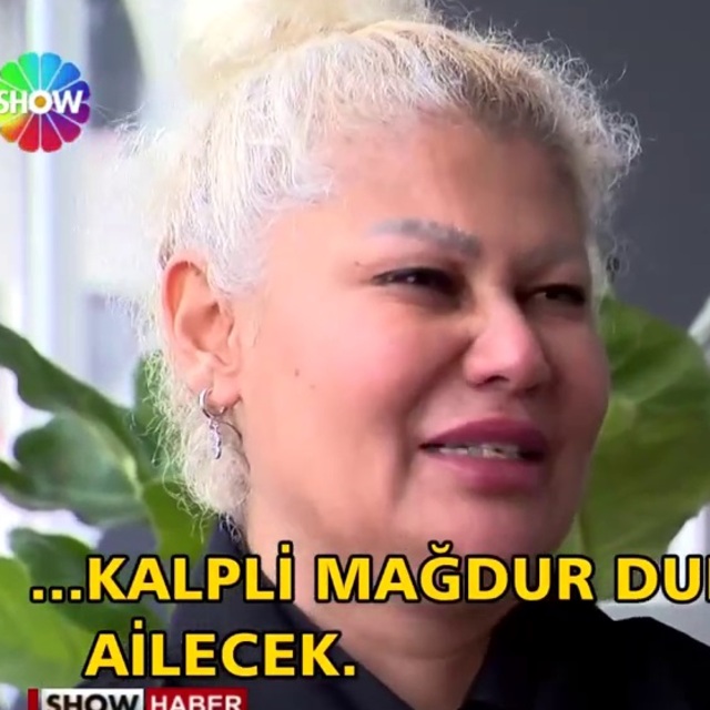 Anne Candan fenomen kızlarını anlattı