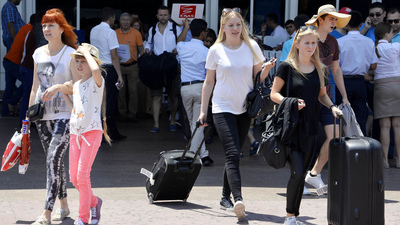 Turist sayısı 10 ayda 50 milyonu aştı