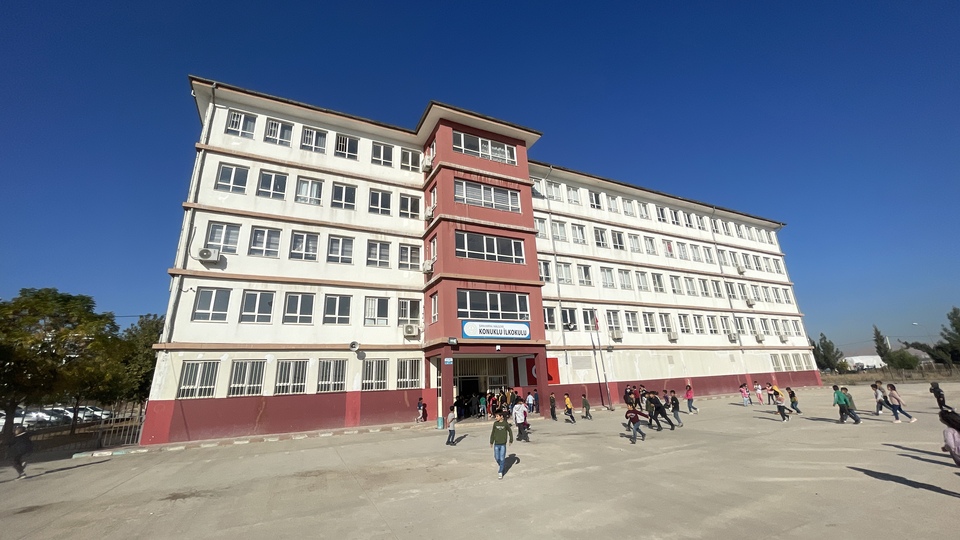 24 Kasım öncesinde velilerden 3 öğretmene saldırı!