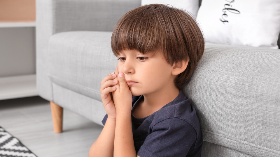 Çürük süt dişleri sürekli dişleri de çürütüyor