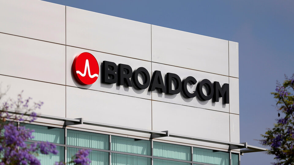 Broadcom'dan dev satın alma
