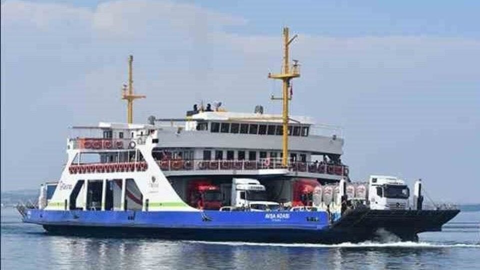 Güney Marmara'da feribot seferlerine iptal