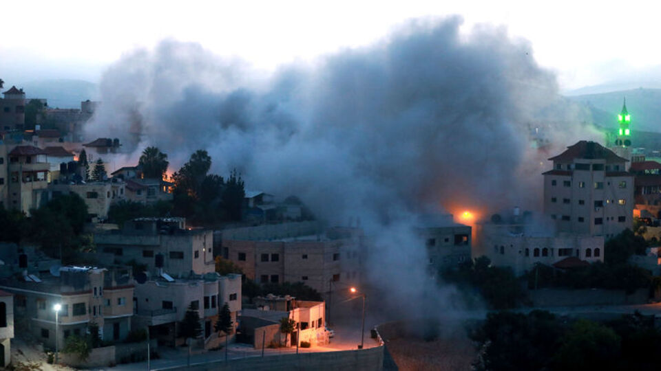 Cenin'de 2 hastane kuşatıldı