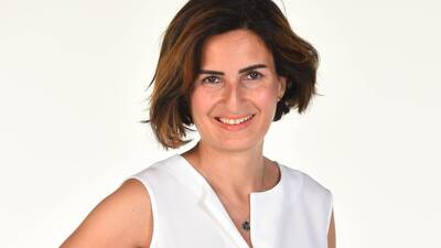 'Anneme ve Kızıma' ile kız çocuklarının eğitimine umut olmaya devam ediyor