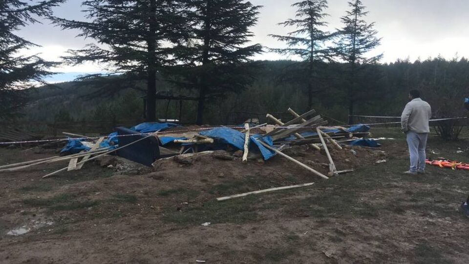 Konya'da aşırı yağış nedeniyle göçükte 1 kişi can verdi