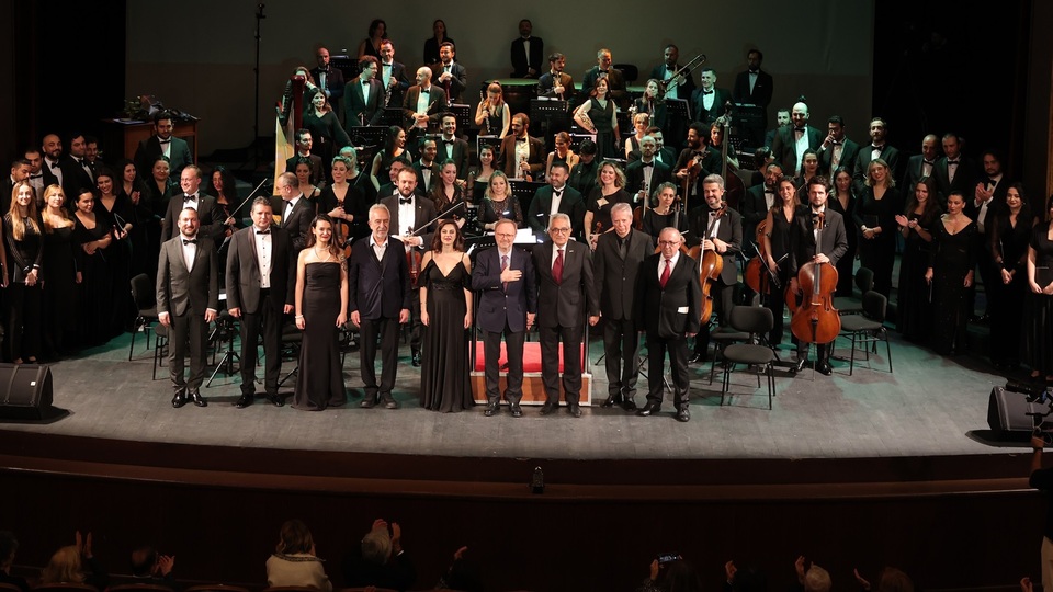 160 yıllık tarihi anlatan kantat