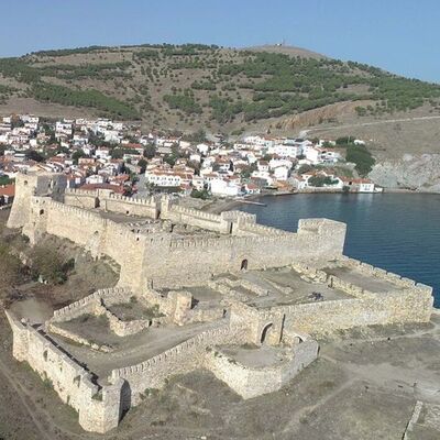 Bozcaada Kalesi'nde ortaya çıkarıldı