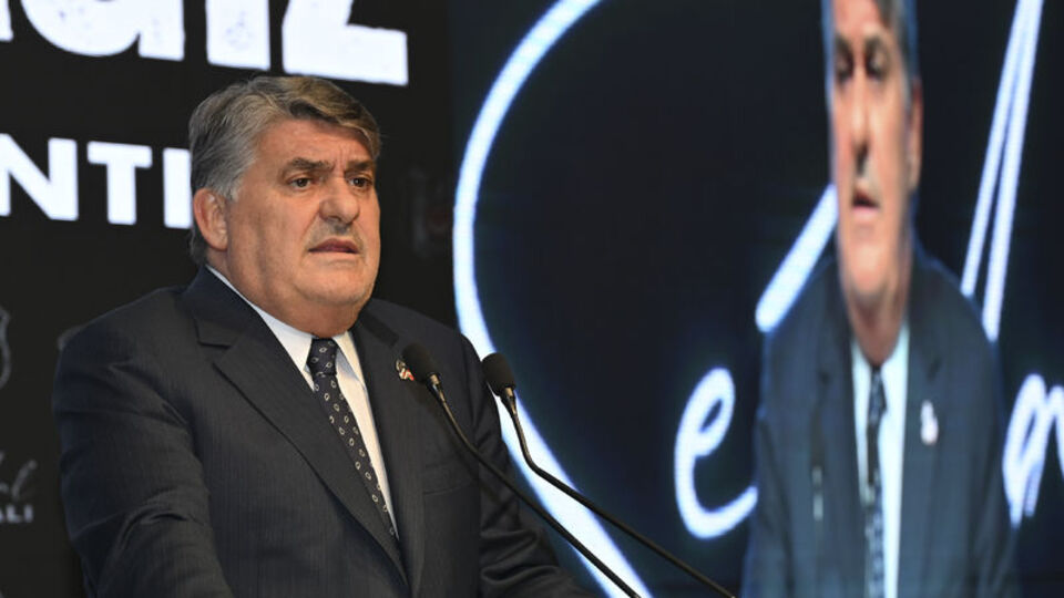 Yönetimindeki bir ismi daha açıkladı