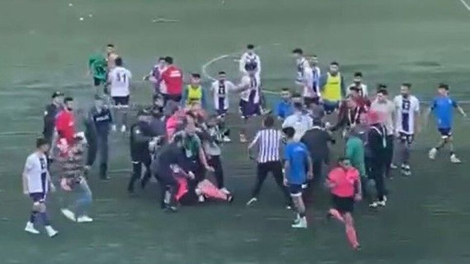 3. lig maçında ortalık karıştı!