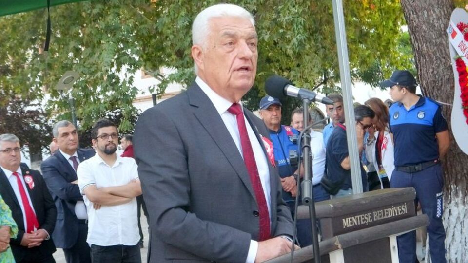 Muğla Büyükşehir Belediye Başkanı'ndan adaylık açıklaması