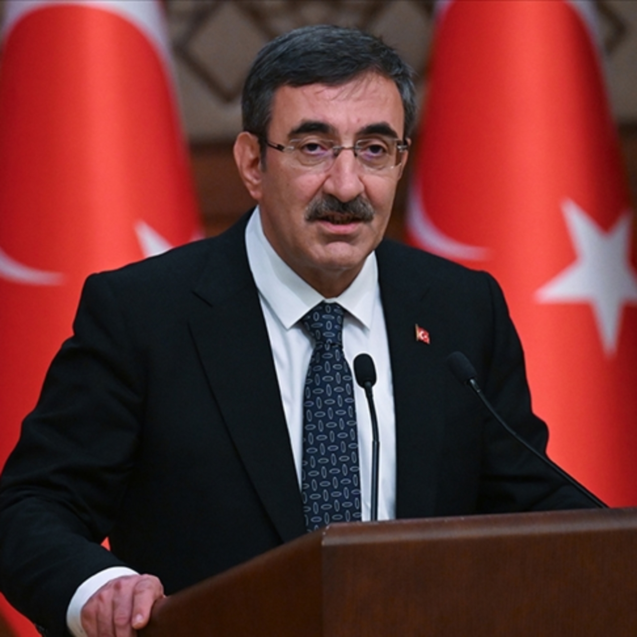 Cumhurbaşkanlığına Cevdet Yılmaz vekalet edecek