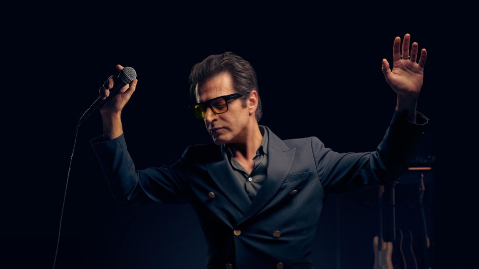 Teoman'ın sesinden Özdemir Asaf şiirleri