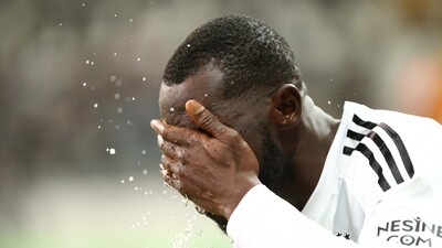 36 yıl sonra evindeki en ağır mağlubiyet!