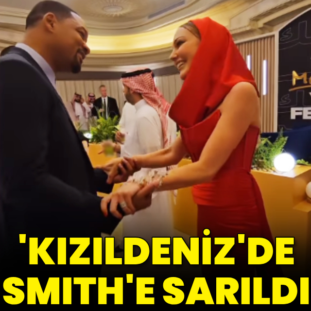 'Kızıldeniz'de Smith'e sarıldı