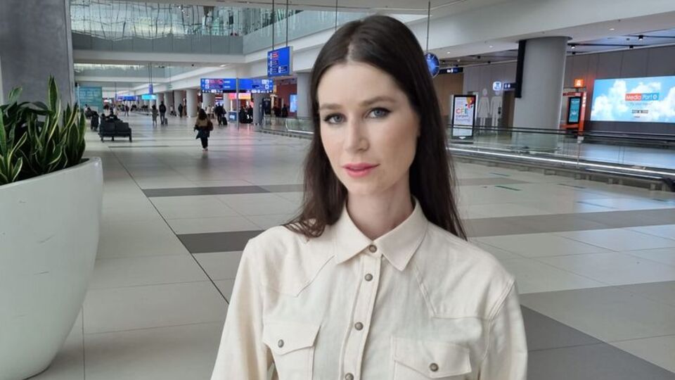 Belaruslu modelden kayıp mücevher iddiası