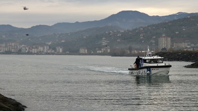 Dalgalara kapılan 2 liseliye ulaşıldı!