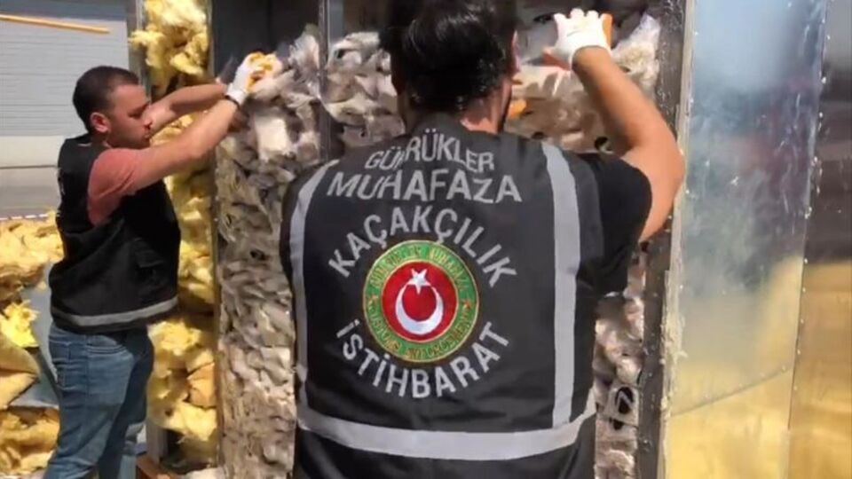 Gümrükte 63 kilo uyuşturucu hap ele geçirildi